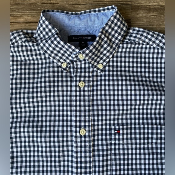 Tommy Hilfiger Navy and White Checkered Shirt Size M - Picture 7 of 9